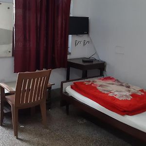 Budget Single Room